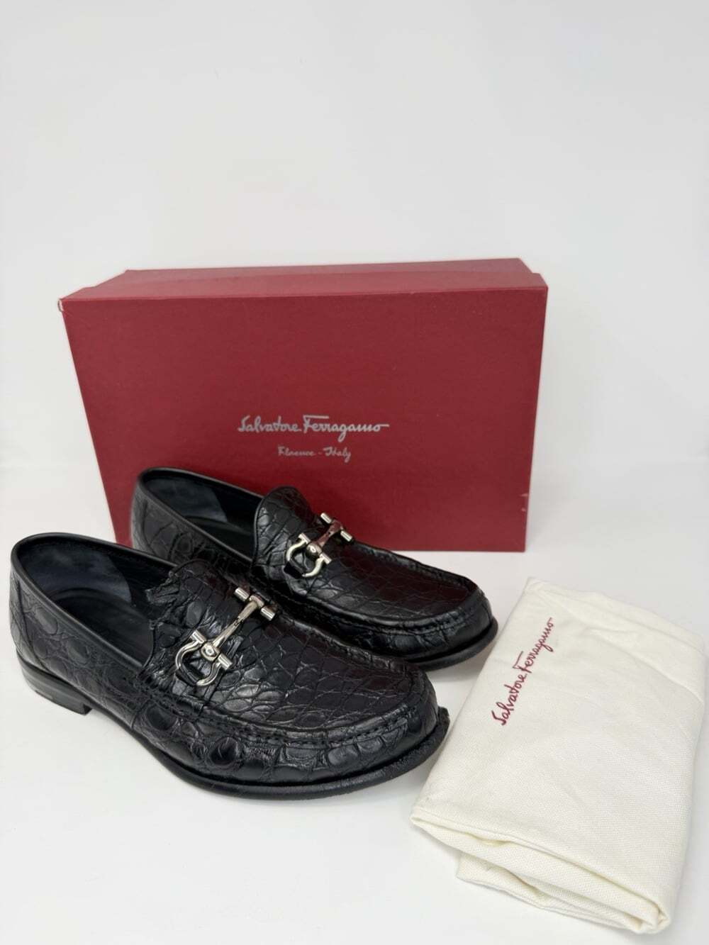 Salvatore Ferragamo Men’s Gancini Exotic Leather Loafers Black Size 9 D Italy